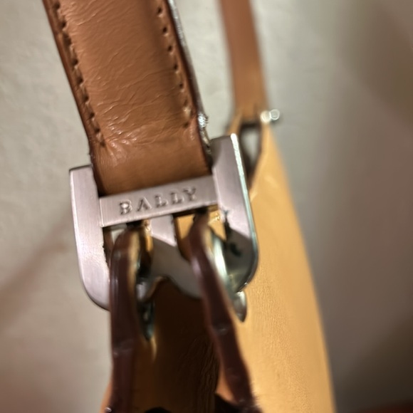 Bally Shoulder Bag - Picture 3 of 11